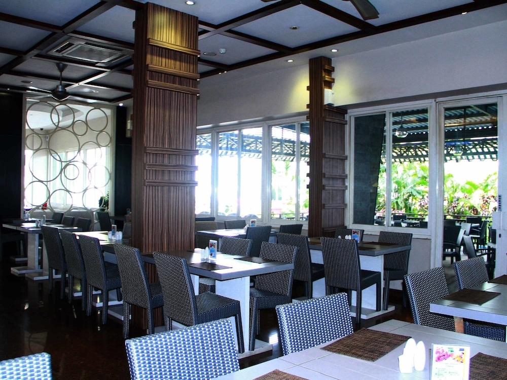 Solaris Hotel Μαλάνγκ Εξωτερικό φωτογραφία