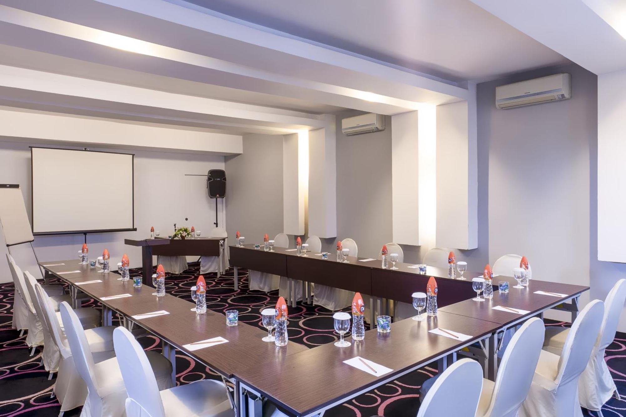Solaris Hotel Μαλάνγκ Εξωτερικό φωτογραφία