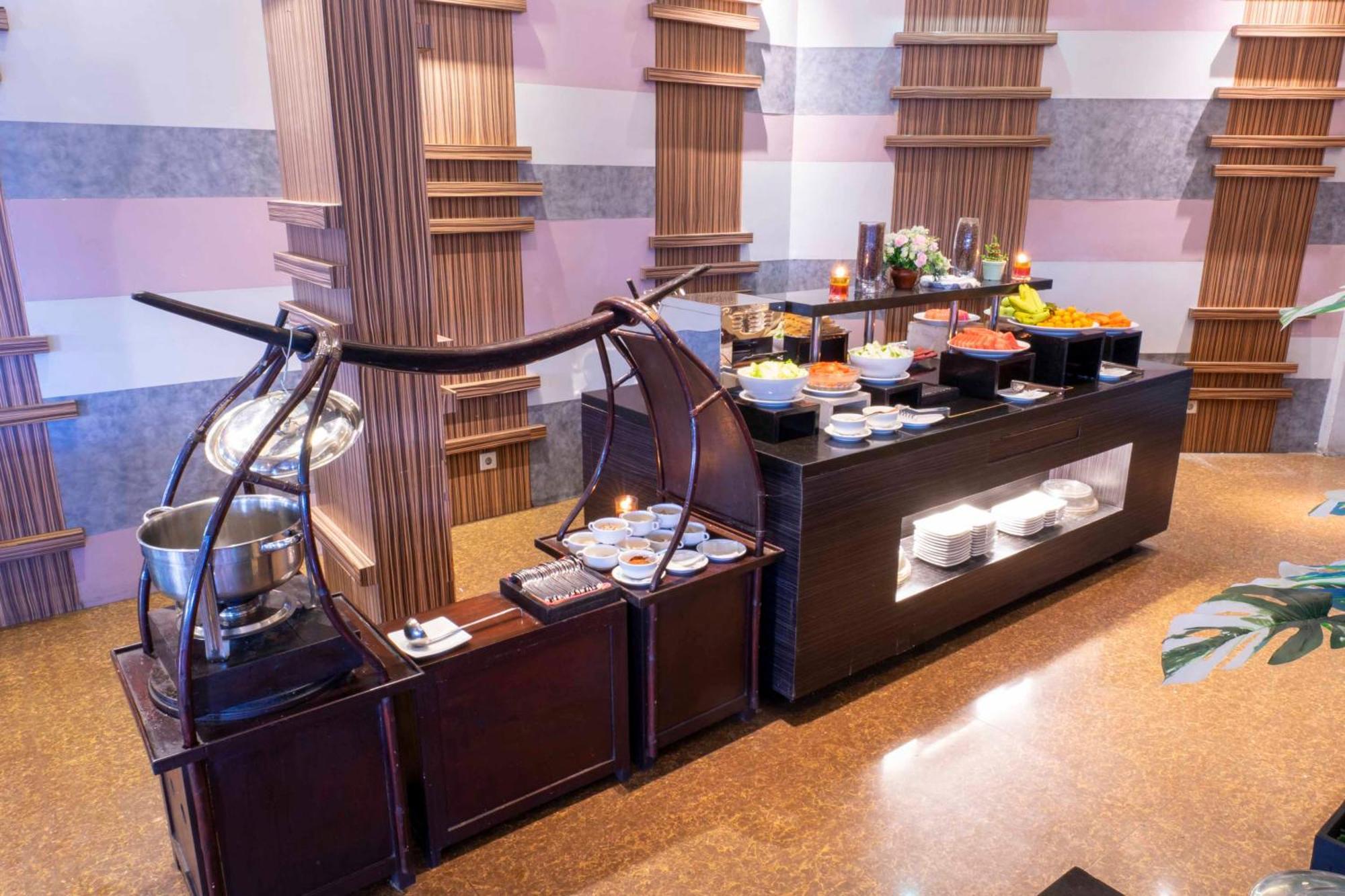 Solaris Hotel Μαλάνγκ Εξωτερικό φωτογραφία
