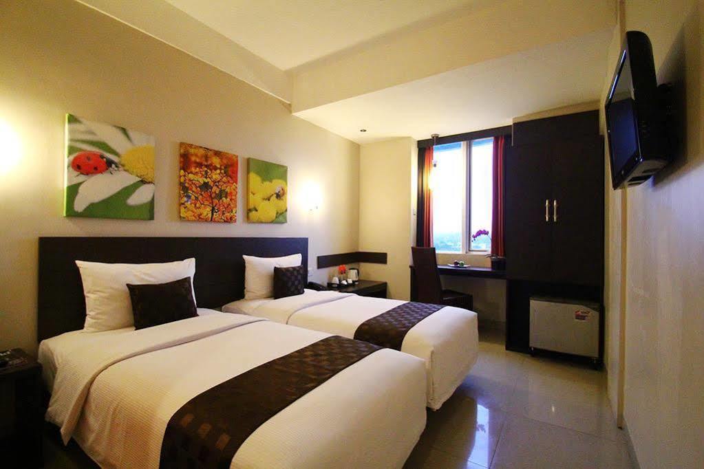 Solaris Hotel Μαλάνγκ Εξωτερικό φωτογραφία